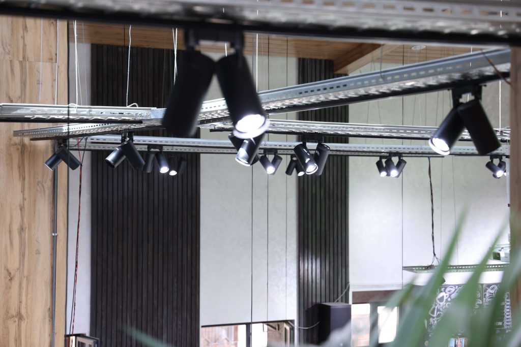 Empresa de Spot Par 30 em São Paulo